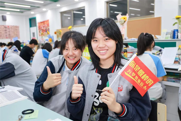 高考结束，别问孩子“考咋样”，让孩子考完一科忘一科