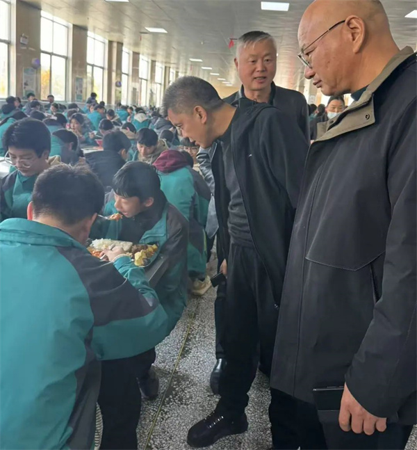 守护舌尖安全，共筑健康校园
