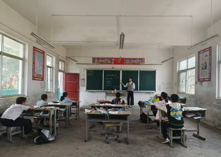 母爱如歌，感恩母亲节