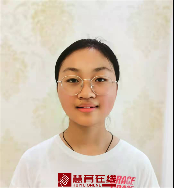 正阳县第一实验学校八三班黄冰璇