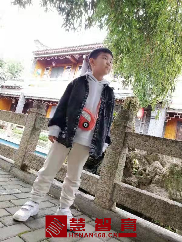 朱勇臻