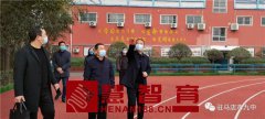 驻马店市政府教育督导组到市九中督导检查