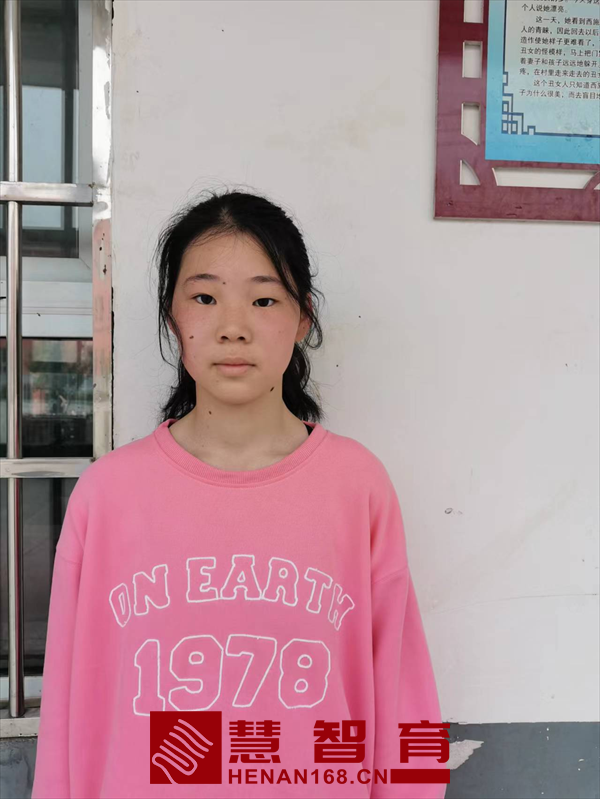 竭力的成功也精彩 正阳县雷寨中心学校九4班  李诗琪