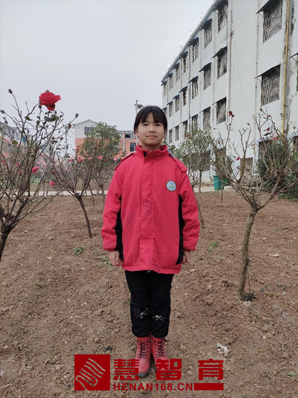 家乡的春节确山县杨店博源双语学校六年级二班：朱容雪