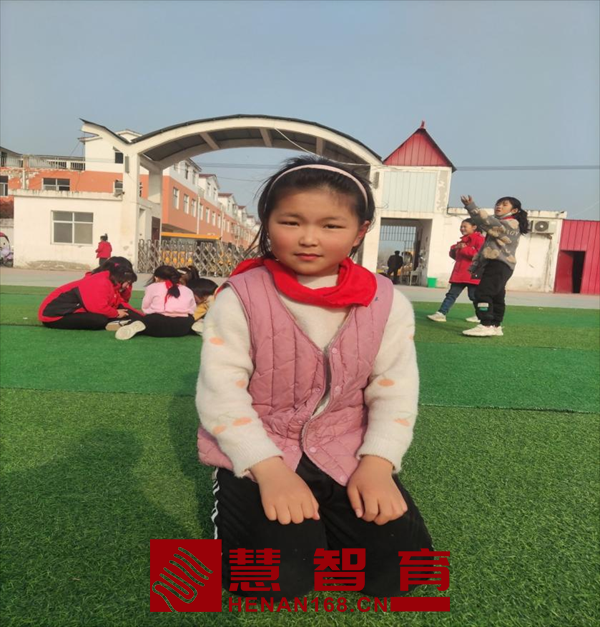 菊花确山县杨店博源双语学校三年级：李家环