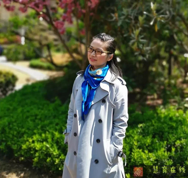 直面疫情 | 王 芳：共赏繁花（诗歌）