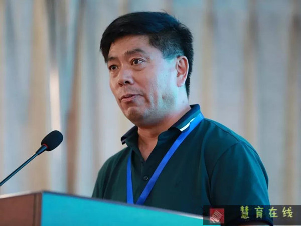 直面疫情 | 刘书民：万岁，中国脊梁