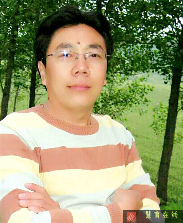 上蔡县吴二红身残志坚 奉献艺术终成艺术画家