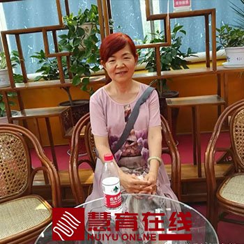 彭庆丽专栏 | 月牙泉（小小说）