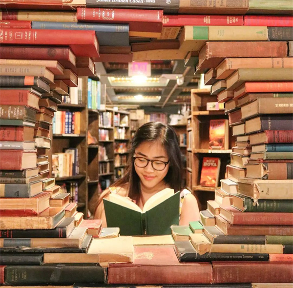 为什么许多人宁愿吃生活的苦，也不愿吃学习的苦？这个回答扎心且真