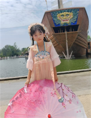 雨中情谊