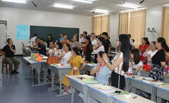 陈大伟：要有因读书而改变的故事
