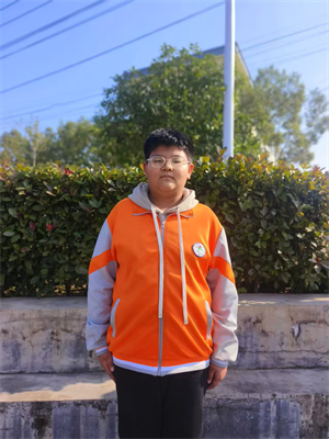 变成蚂蚁的一天