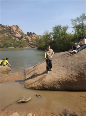 我眼中的“双面小怪兽”大姐