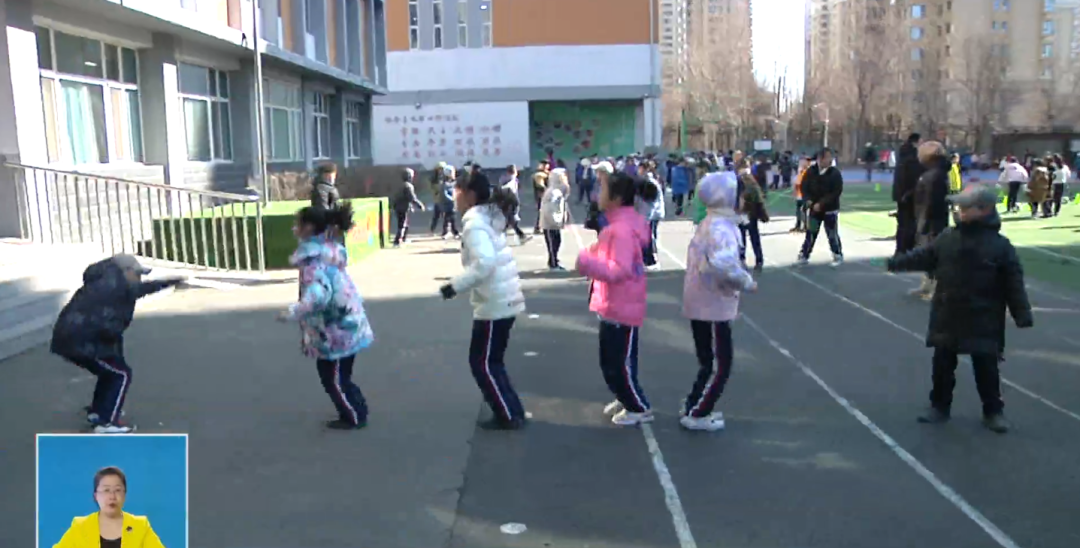 【哈尔滨新闻】“每天两小时” 赋能健康成长 新学期校园运