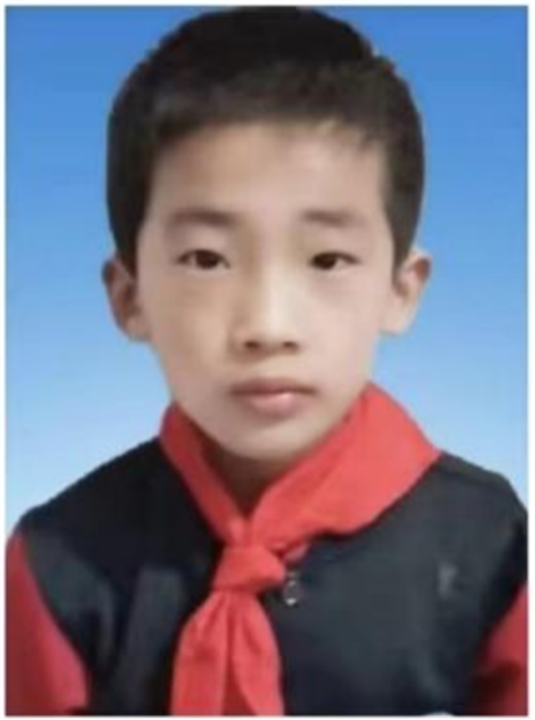 秋天的校园 正阳县第三小学  三（3）班 李尚恩