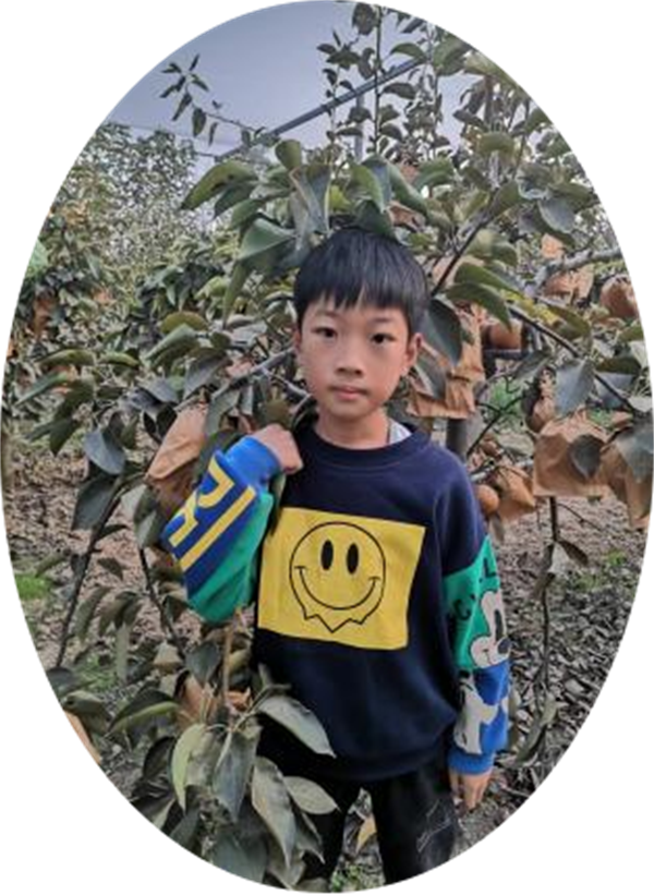 致敬最可爱的人正阳县第三小学 五（1）班 黄绍轩