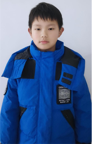 李