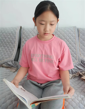 李