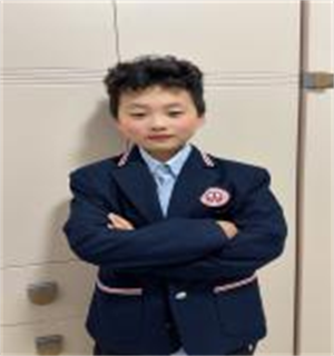 2 张铠铄图片1