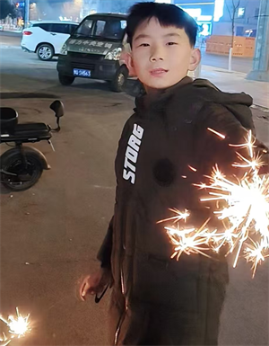 5 张子恒 图片1